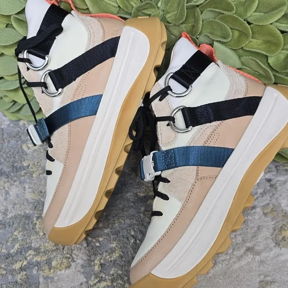 Sorel Women's ONA™ 503 EQ Mid Top Sneakers - Picture 12 of 13